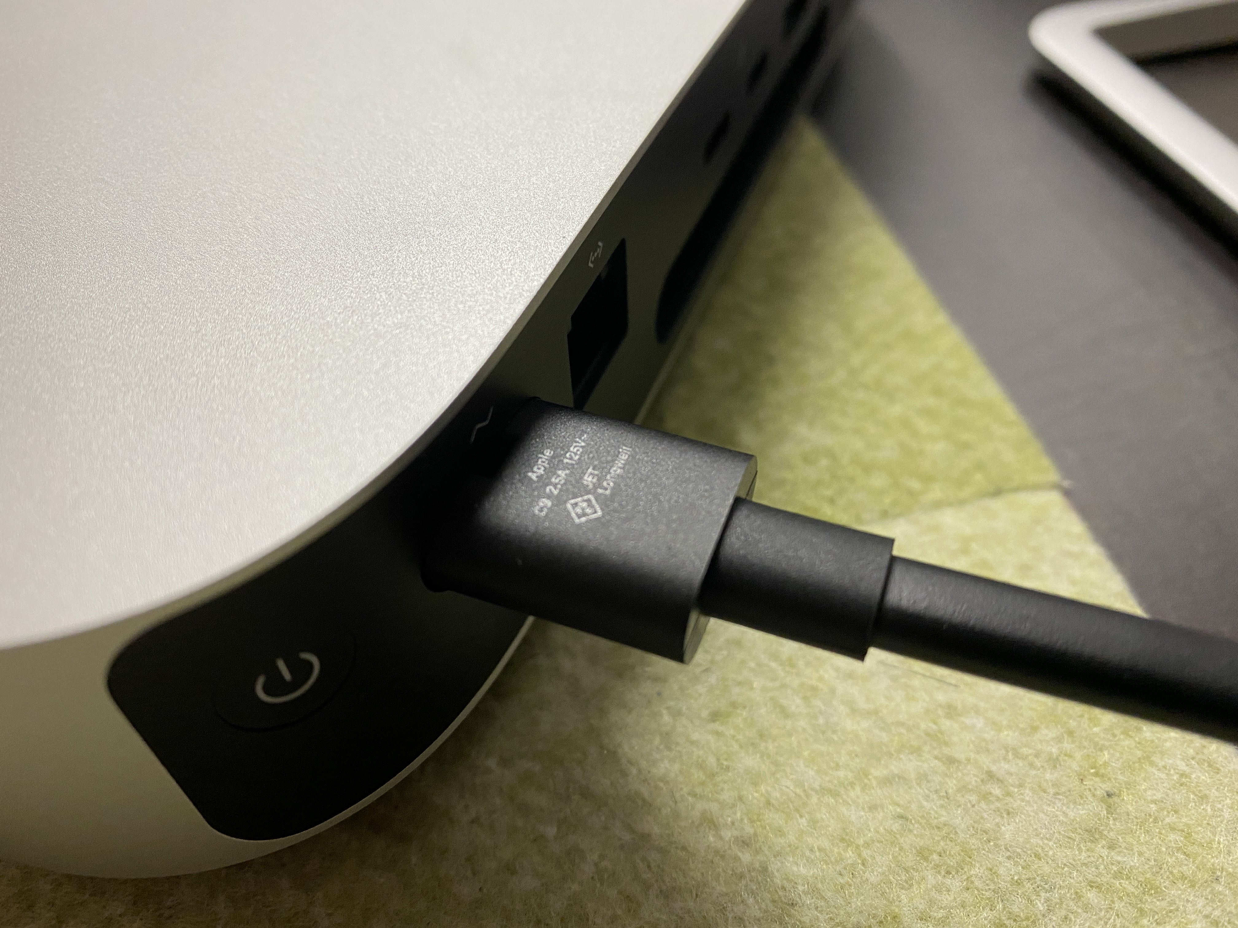 Mac mini 16GB M1 本体 + 電源ケーブル 2020 レビュー】Mac mini M1 2020は超洗練されたハイスペックミニPCだった