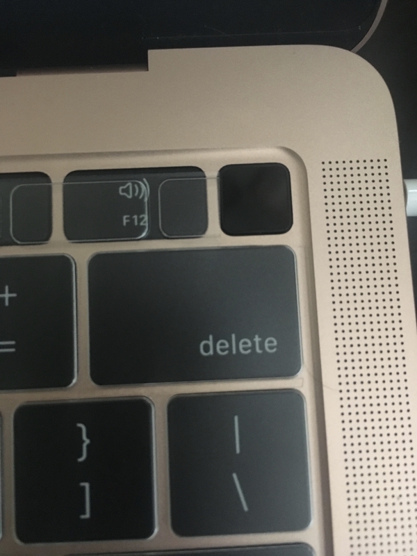 f:id:pineapple-bomb:20190825095249j:plain Mac キーボードカバー