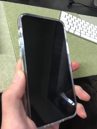f:id:pineapple-bomb:20200110130908j:plain iPhone11pro 透明ケース レビュー